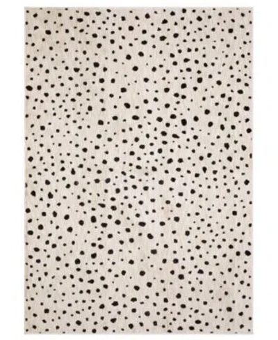 Oriental Weavers Hunter Hnt09 Rug Collection In Sand