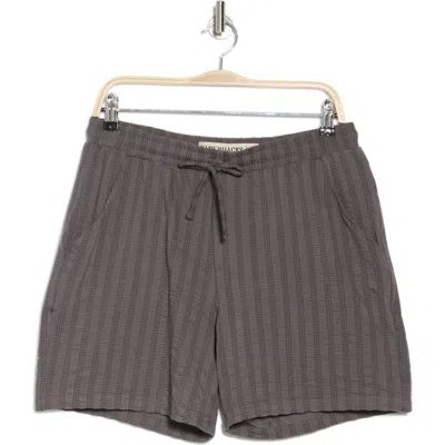 Original Paperbacks Seal Seersucker Pull-on Shorts In Vintage Black