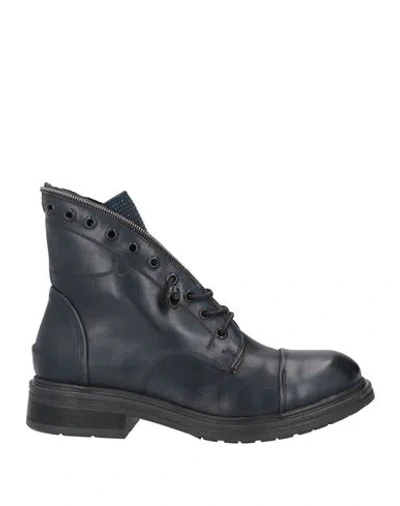Oroscuro Woman Ankle Boots Navy Blue Size 10 Soft Leather