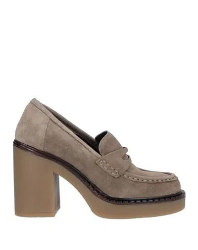 Oroscuro Woman Loafers Khaki Size 11 Soft Leather In Beige