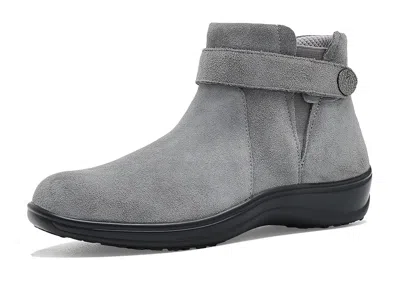 Orthofeet Heather Women's Boots Gray: 11.5 B - Medium, Suede