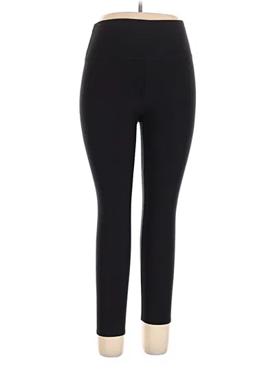 Pre-owned Orvis Active Pants In Black