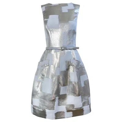 Pre-owned Oscar De La Renta 2000s Size 4 Silver Metallic Abstract Belted Fit N Flare Dress