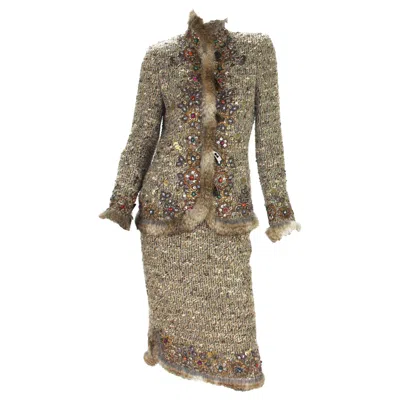 Pre-owned Oscar De La Renta 2004 Runway Campaign Embellished Fur Trim Skirt Suit Size 8 In Brown