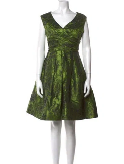 Pre-owned Oscar De La Renta 2006-2008 Midi Length Dress In Green