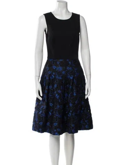 Pre-owned Oscar De La Renta 2014 Midi Length Dress In Black