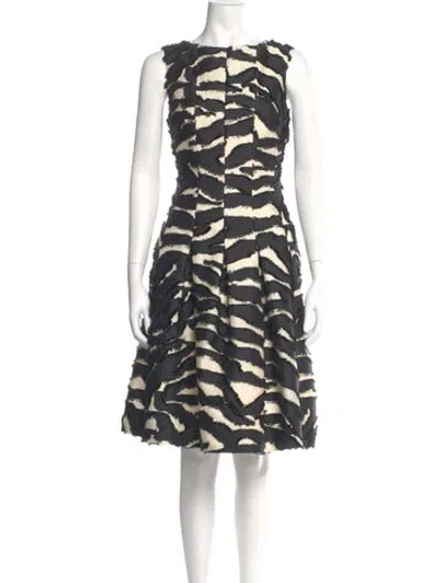 Pre-owned Oscar De La Renta Animal Print Knee-length Dress In Black