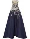Oscar De La Renta Crystal-embellished Strapless Gown In Blue