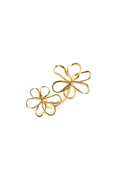 Oscar De La Renta Double Flower Ring In Gold