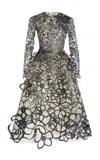 Oscar De La Renta Embellished Tulle Gown In Black