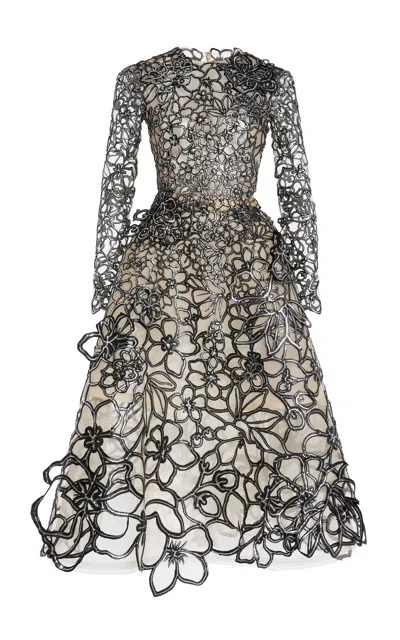 Oscar De La Renta Embellished Tulle Gown In Black