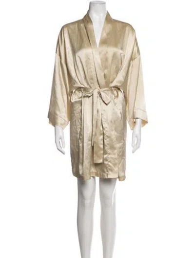 Pre-owned Oscar De La Renta Embroidered Accent Robe In Gold