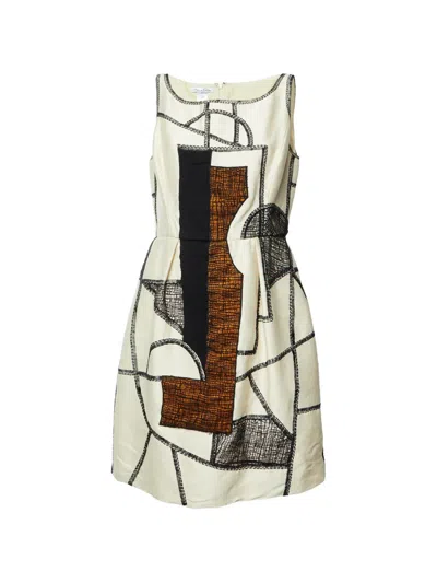 Pre-owned Oscar De La Renta Embroidered Sleeveless Dress In Neutral