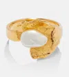 Oscar De La Renta Faux Pearl Ring In Gold