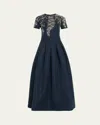 Oscar De La Renta Fern Embroidered Short-sleeve Pleated Gown In Blue