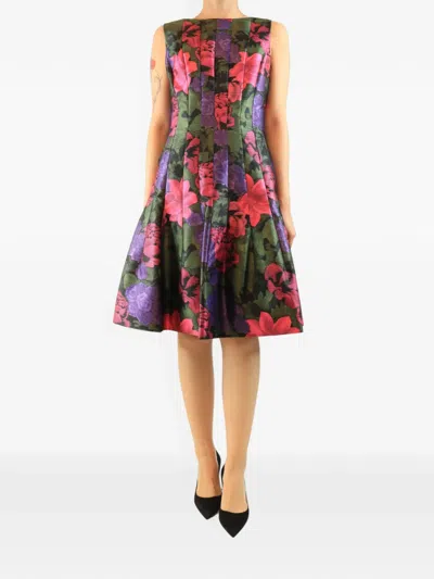 Pre-owned Oscar De La Renta Floral-print Sleeveless Midi Dress In Purple
