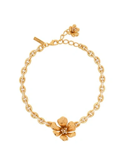Oscar De La Renta Flower Chain Link Necklace In Gold