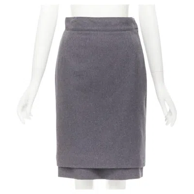 Pre-owned Oscar De La Renta Grey Wool Double Layered Hem Pencil Skirt Us2 Xs In Gray