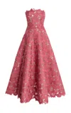Oscar De La Renta Guipure Lace Gown In Pink