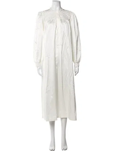 Pre-owned Oscar De La Renta Lace Pattern Embroidered Accent Nightgown In White