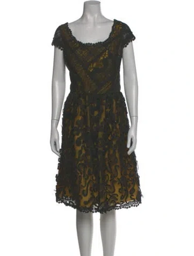 Pre-owned Oscar De La Renta Lace Pattern Midi Length Dress W/ Tags In Black