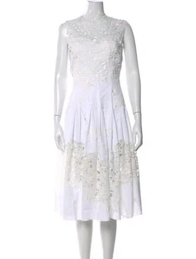 Pre-owned Oscar De La Renta Lace Pattern Midi Length Dress In White