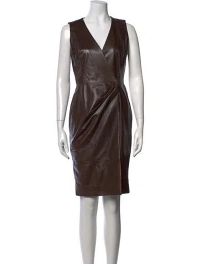 Pre-owned Oscar De La Renta Leather Knee-length Dress In Brown