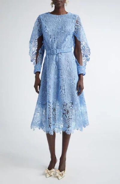 Oscar De La Renta Long Sleeve Bellflower Guipure Lace Dress In Opal