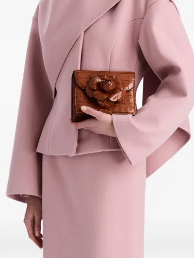 Oscar De La Renta Mini Tro Crocodile-effect Floral-appliqué Cutch Bag In Brown