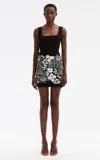 Oscar De La Renta Mixed Botanical Jacquard Mini Skirt In Black,white