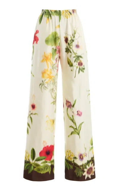 Oscar De La Renta Moda Operandi In White