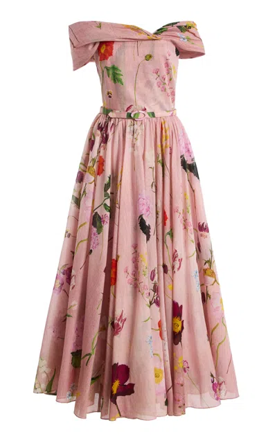 Oscar De La Renta Moda Operandi In Pink