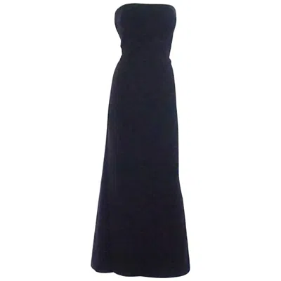 Pre-owned Oscar De La Renta Navy Velvet Strapless Gown - 12 In Blue