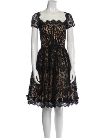 Pre-owned Oscar De La Renta Nylon Knee-length Dress In Black