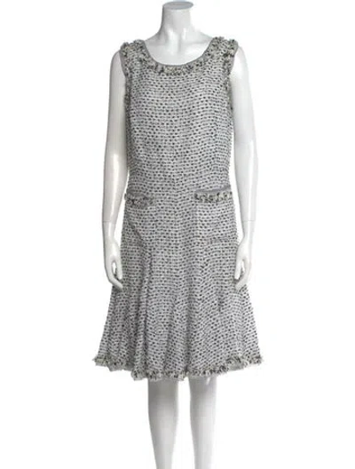 Pre-owned Oscar De La Renta Nylon Knee-length Dress In Multi