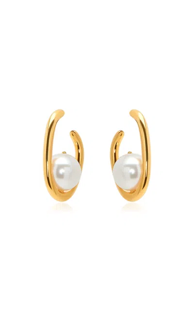 Oscar De La Renta O-shaped Pearl Earrings In Gold