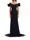 Oscar De La Renta Off The Shoulder Guipure Lace Gown With Train In Navy In Black