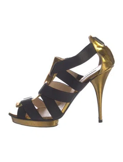 Pre-owned Oscar De La Renta Patent Leather Gladiator Sandals In Gold