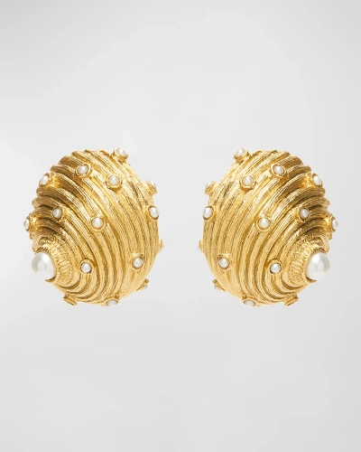 Oscar De La Renta Shell Pearl Clip-on Earrings