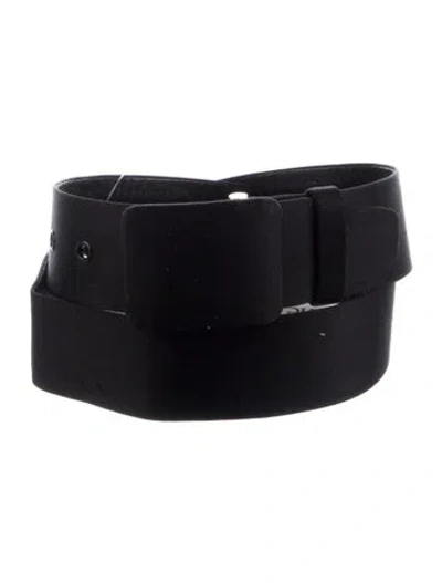 Pre-owned Oscar De La Renta Satin Belt Kit In Black