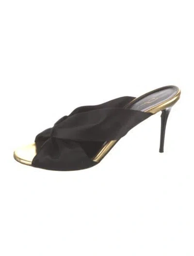 Pre-owned Oscar De La Renta Satin Slides In Black