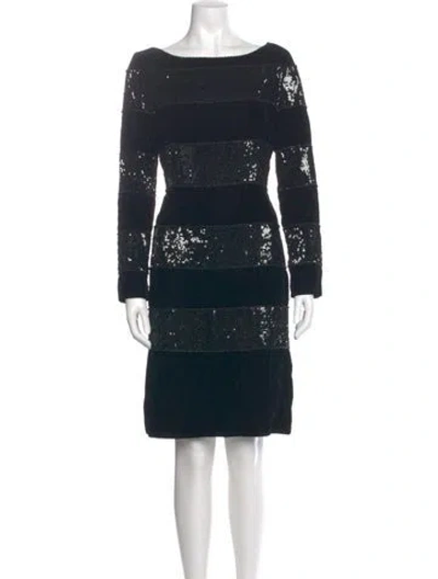 Pre-owned Oscar De La Renta Scoop Neck Knee-length Dress In Black