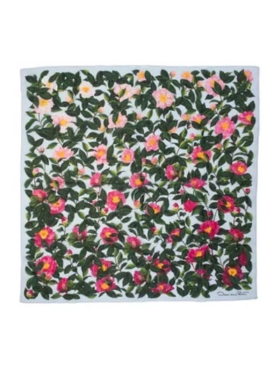 Pre-owned Oscar De La Renta Silk Floral Print Scarf In Blue