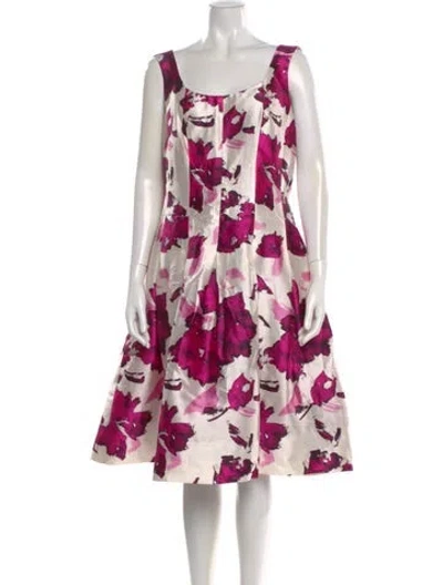 Pre-owned Oscar De La Renta Silk Midi Length Dress In Purple