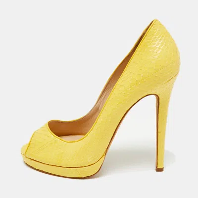 Pre-owned Oscar De La Renta Size 38 Yellow Python Leather Peep Toe Pumps