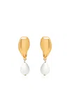 Oscar De La Renta Smooth Metal And Baroque Pearl Earrings In Gold