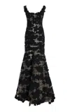 Oscar De La Renta Threadwork Floral Gown In Black