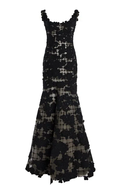 Oscar De La Renta Threadwork Floral Gown