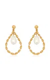 Oscar De La Renta Twisted Pearl Drop Clip-on Earrings In Gold