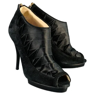 Pre-owned Oscar De La Renta Vintage Fall 2009 Size 6 Black Suede Satin Woven Stiletto Booties
